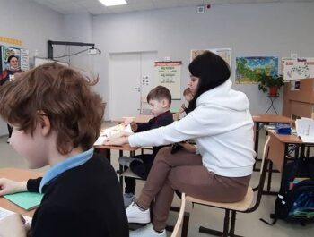 Первоклассники вновь вышли на тропу знаний