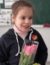 Ребята поздравили единственную нашу девочку