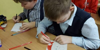 Уроки технологии не менее важны основных предметов в школе.