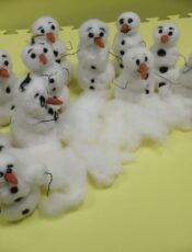 Получилась целая команда помощников для Деда Мороза